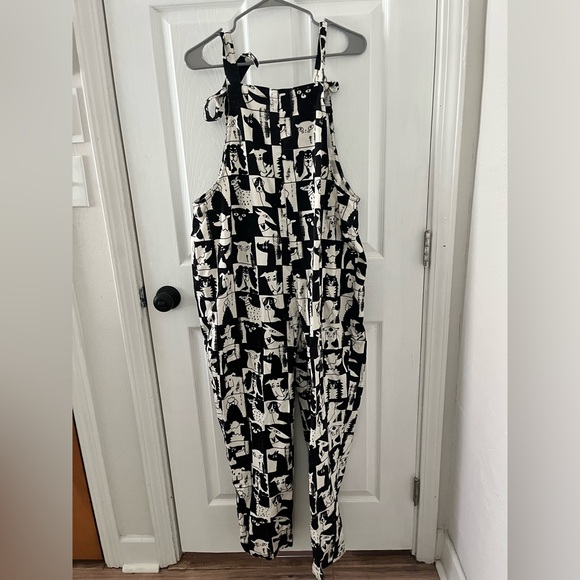 Limited edition - Twill Dog Print Dungarees in Artist Print by Enikö Eged - Picture 6 of 6